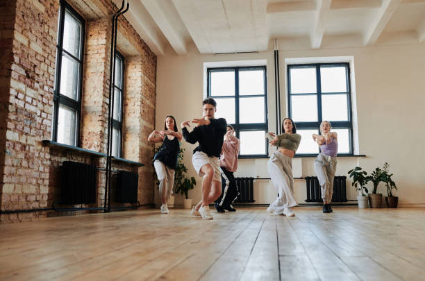 Best online One on One Bollywood dance classes in Canada