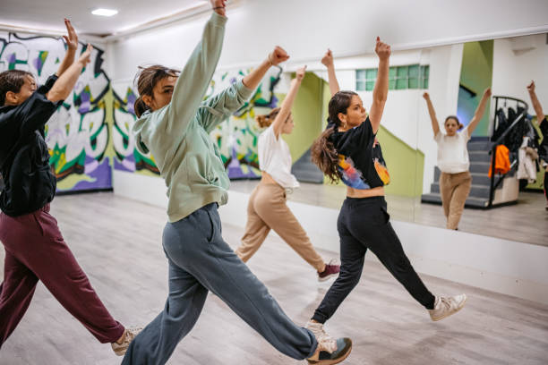 Online Bollywood Dance Classes in Toronto