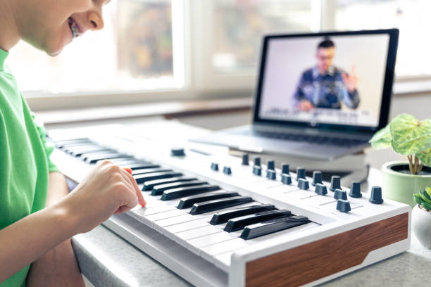 Austin Online Music School for Piano and Guitar Classes